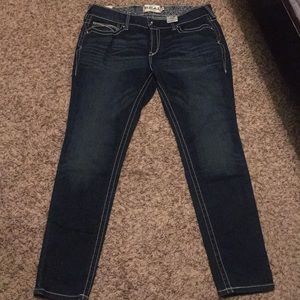 NWT Ariat skinny jeans